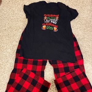 ❤️❤️Christmas PJs - I Thought You Said Beer . . Size large - worn once